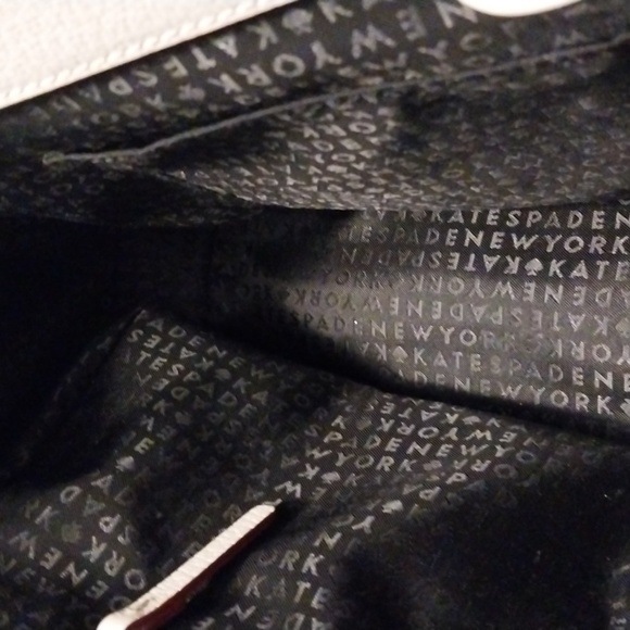 Purse - Picture 2 of 8